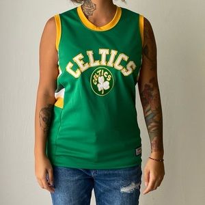 Boston Celtic jersey— youth size L